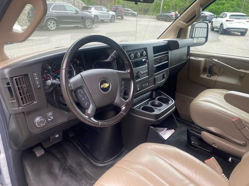 Used 2020 Chevrolet Express 2500 w/ Driver Convenience Package RWD image 16