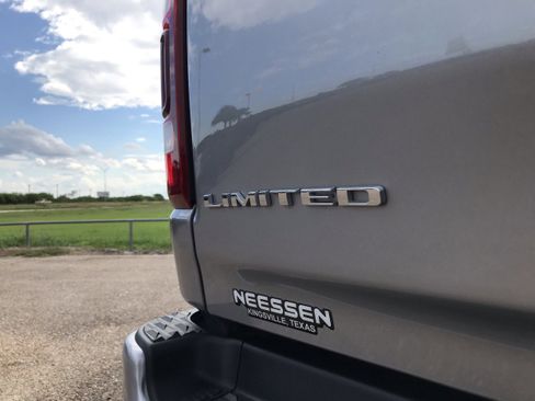 Used 2024 RAM 1500 Limited image 22