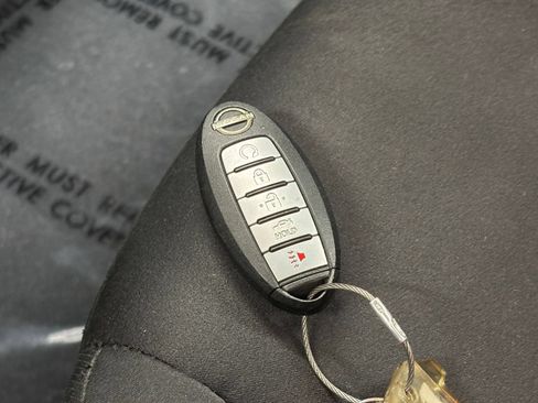 Used 2025 Nissan Altima 2.5 SV FWD image 24