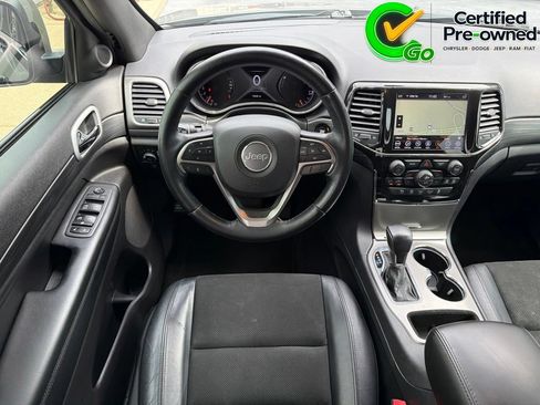 Certified 2021 Jeep Grand Cherokee Laredo X AWD/4WD image 39