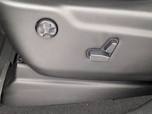 Certified 2023 Dodge Durango R/T image 18