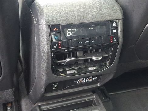 Used 2021 Jeep Grand Cherokee L Limited AWD/4WD image 11