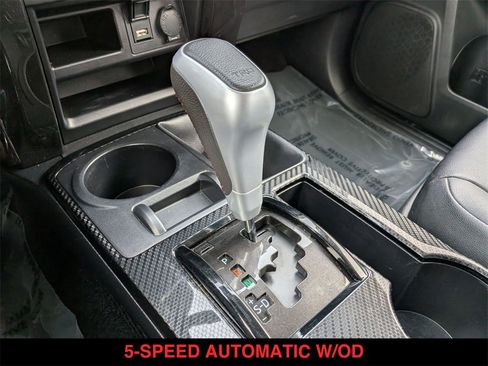 Used 2022 Toyota 4Runner TRD Off-Road Premium image 5