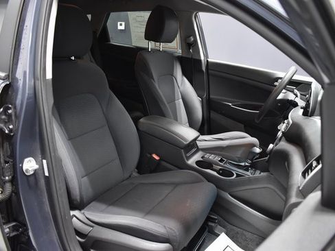 Used 2020 Hyundai Tucson SE image 14
