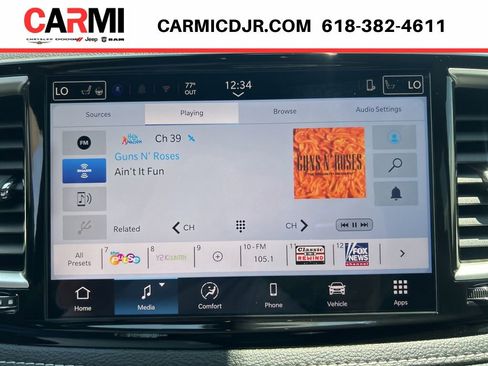 New 2027 Chrysler Pacifica Select FWD image 20