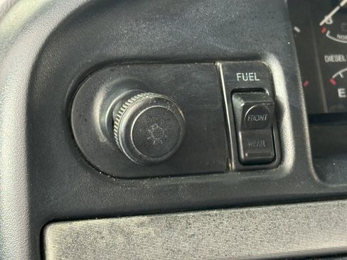 Used 1995 Ford F250 4x4 SuperCab image 26