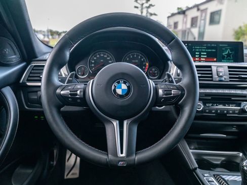 Used 2018 BMW M3 Competition image 14