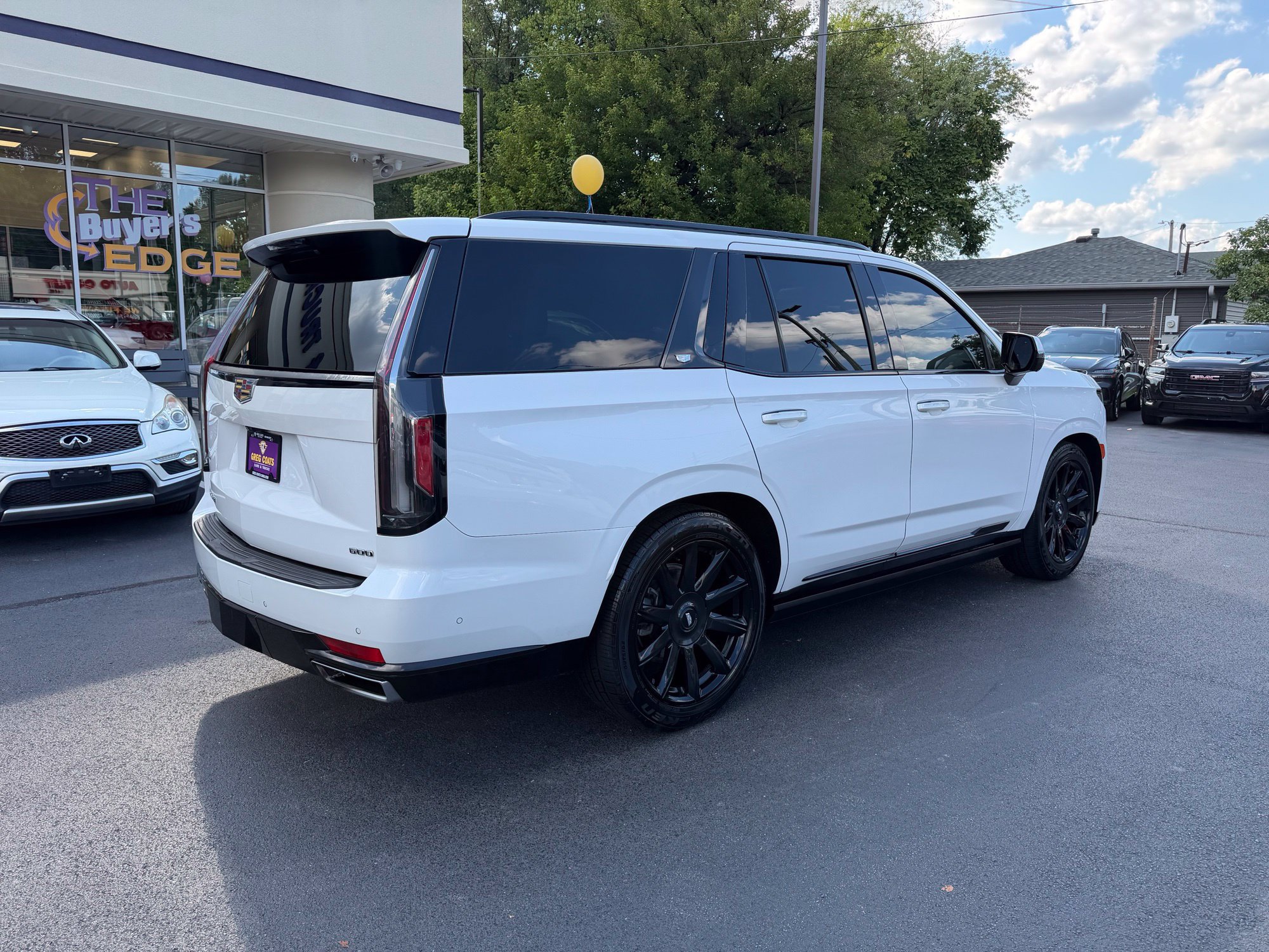 Used 2023 Cadillac Escalade Premium Luxury Platinum AWD/4WD image 6