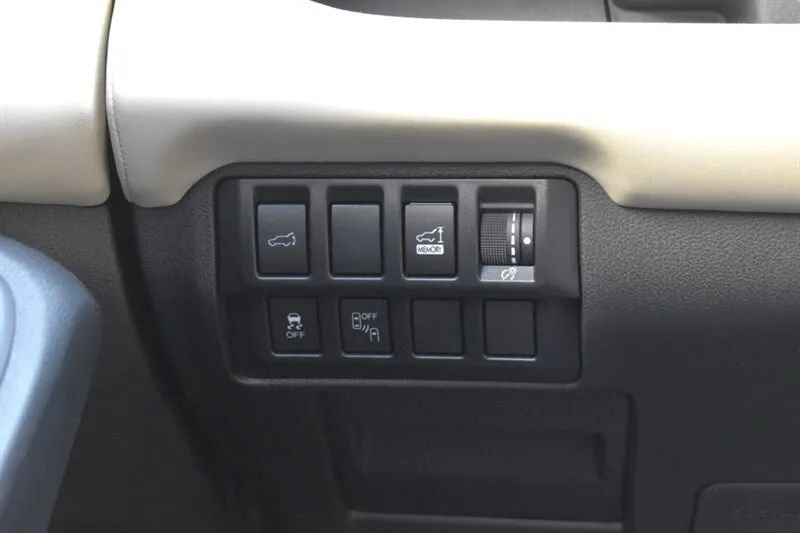 Used 2019 Subaru Ascent Limited AWD/4WD image 18