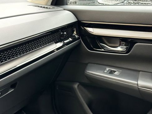 Used 2025 Honda CR-V EX-L image 33