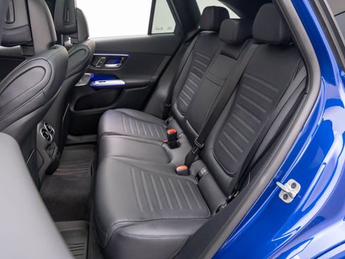 New 2025 Mercedes-Benz GLC 300 4MATIC image 16