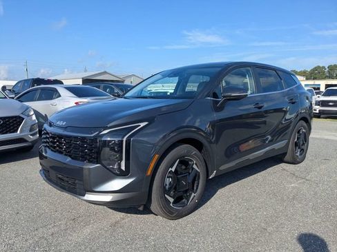 Used 2025 Kia Seltos EX FWD image 7