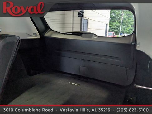Used 2022 Nissan Rogue SV w/ SV Premium Package FWD image 16