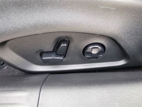 Used 2019 Jeep Compass Latitude image 22