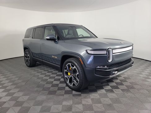 Used 2022 Rivian R1S Launch Edition AWD/4WD image 7