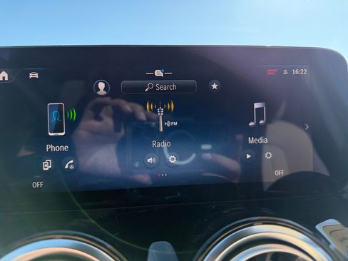 New 2026 Mercedes-Benz GLB 250 4MATIC image 29