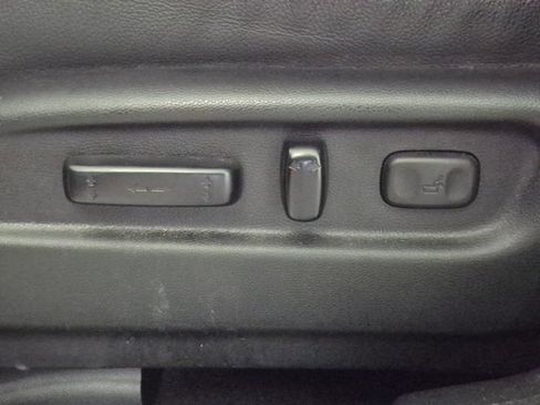 Used 2021 Honda Pilot Touring image 17
