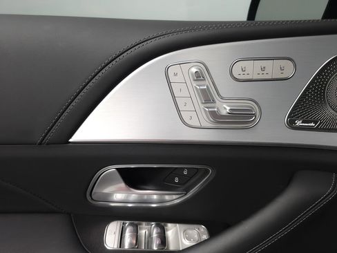 Used 2026 Mercedes-Benz GLS 63 AMG 4MATIC image 6