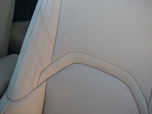 New 2026 Lexus UX 300h FWD image 33