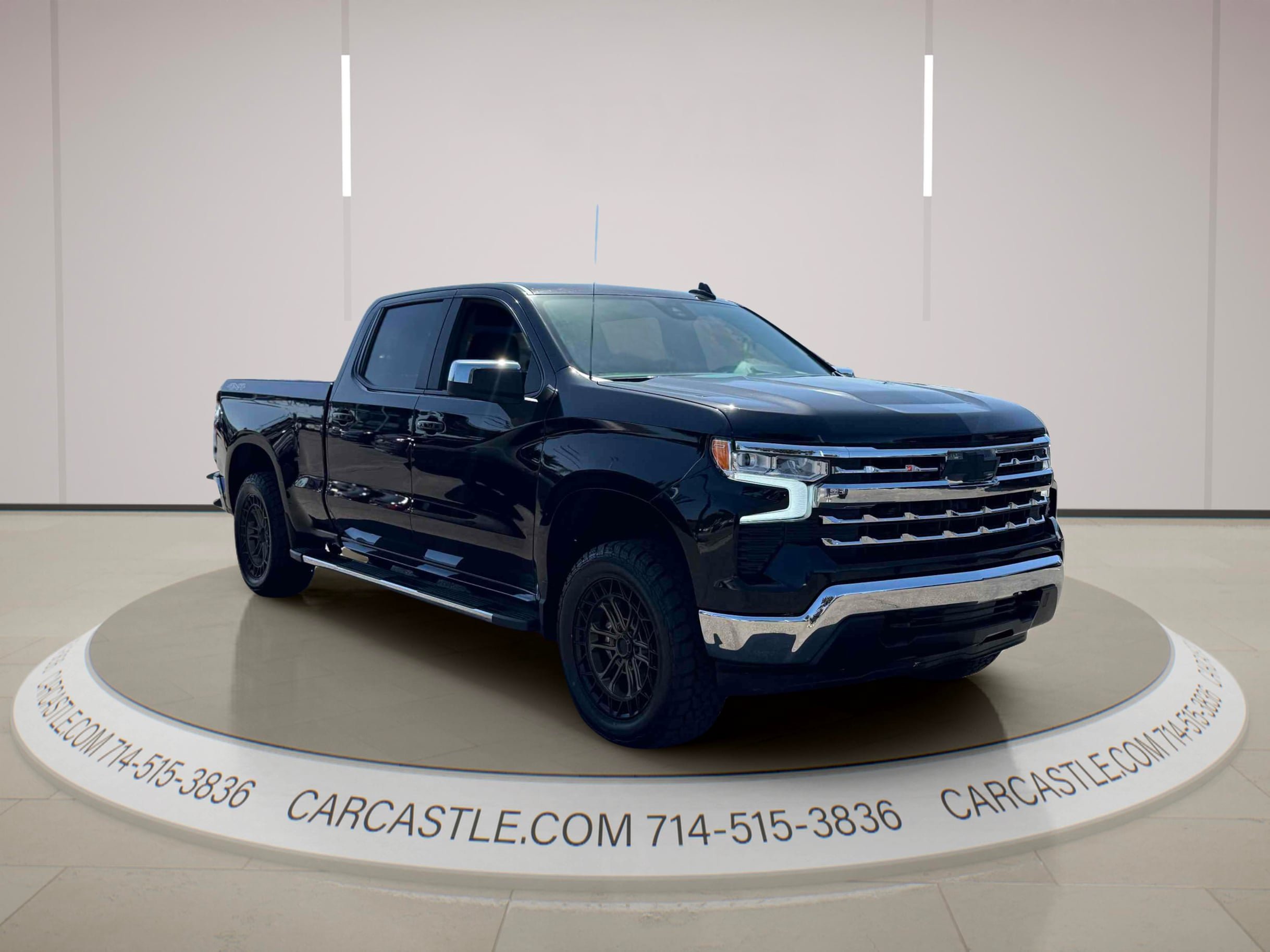 Used 2024 Chevrolet Silverado 1500 LT w/ Protection Package AWD/4WD image 7