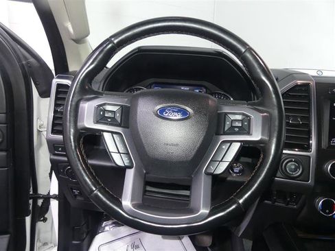 Used 2019 Ford Expedition Platinum AWD/4WD image 32