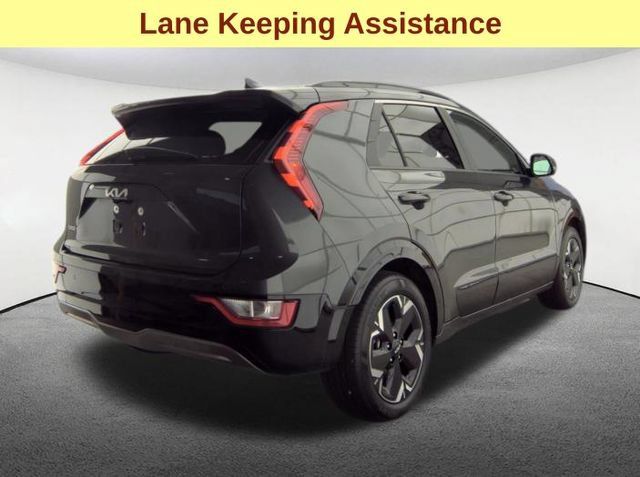 Used 2024 Kia Niro Wind w/ Wind Preserve Package FWD image 7