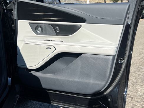 New 2026 Lincoln Nautilus Premier w/ Equipment Group 102A image 5