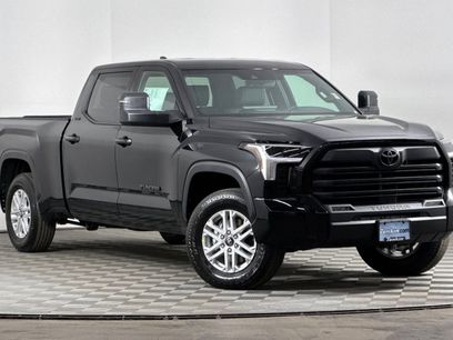 New 2025 Toyota Tundra SR5