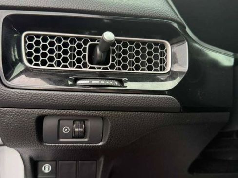 Used 2022 Honda Civic LX image 23