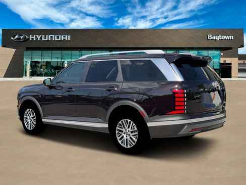 Used 2026 Hyundai Palisade SEL FWD image 3