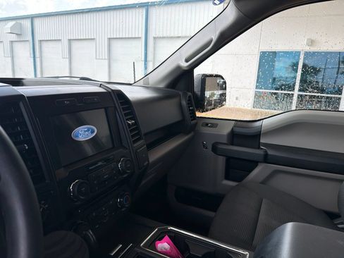 Used 2018 Ford F150 XL w/ Equipment Group 101A Mid AWD/4WD image 9