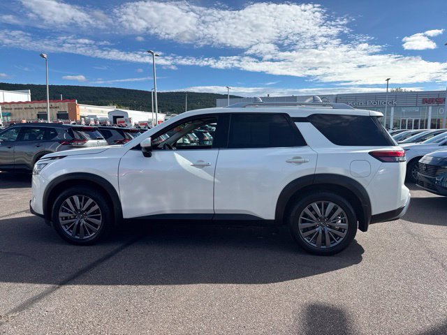Certified 2023 Nissan Pathfinder SL w/ SL Premium Package AWD/4WD image 9