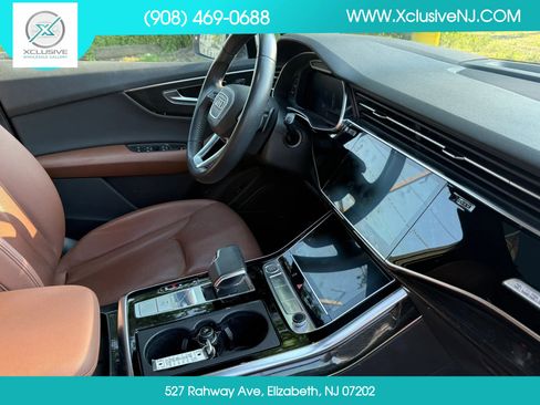 Used 2020 Audi Q7 3.0T Prestige w/ Prestige Package AWD/4WD image 24