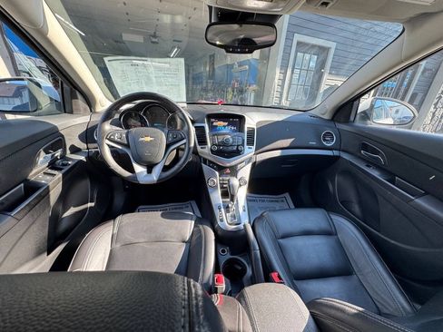 Used 2014 Chevrolet Cruze LTZ w/ RS Package FWD image 9