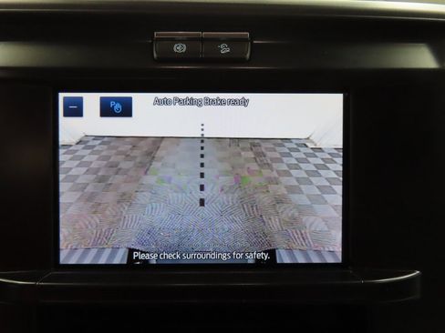 Used 2025 Ford F350 XLT image 17