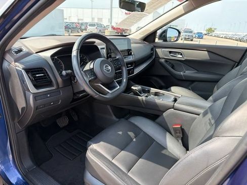 Used 2021 Nissan Rogue SL w/ Premium Package FWD image 14