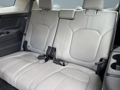 Certified 2024 Honda Pilot EX-L image 32