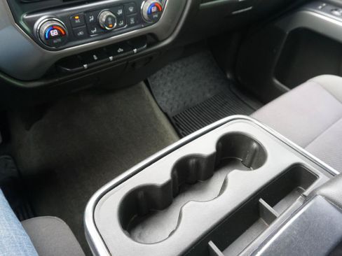 Used 2018 Chevrolet Silverado 1500 LT w/ All Star Edition AWD/4WD image 21