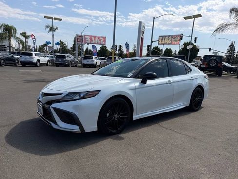 Used 2021 Toyota Camry XSE w/ Carpet Mat Package (TMS) FWD image 3