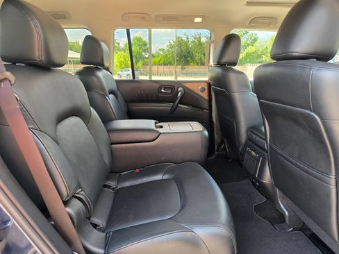 Used 2024 Nissan Armada SL w/ Captain's Chairs Package AWD/4WD image 25