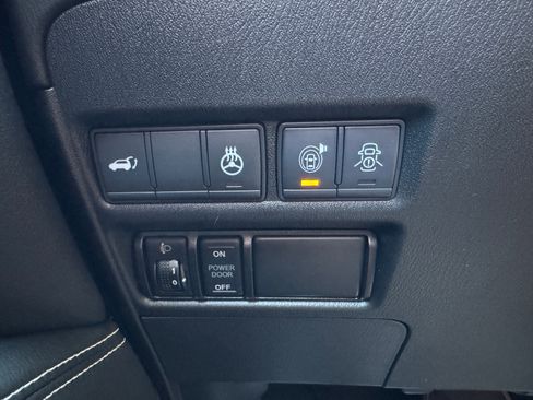 Used 2021 INFINITI QX80 Premium Select w/ All-Season Package image 25