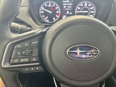 Used 2025 Subaru Forester Limited AWD/4WD image 26