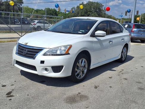 Used 2015 Nissan Sentra SR FWD image 3