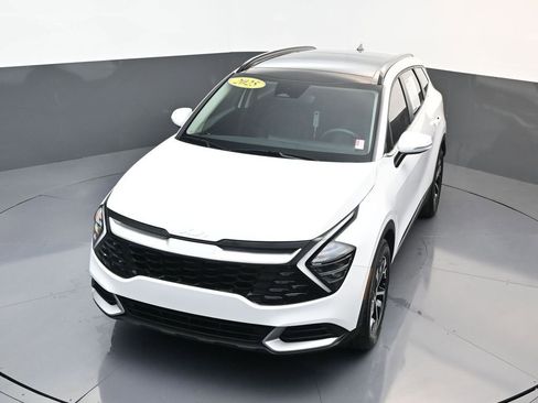 Used 2025 Kia Sportage EX w/ Premium Package FWD image 21