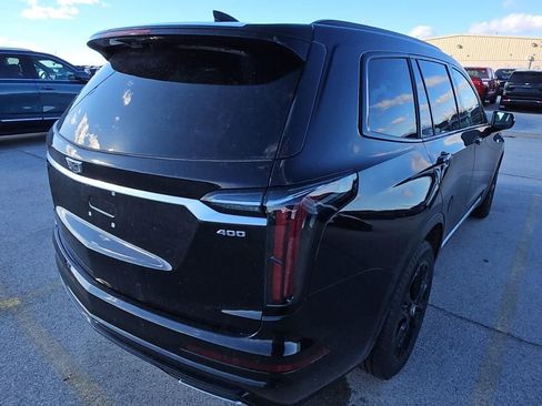 Certified 2025 Cadillac XT6 Sport w/ Platinum Package image 7