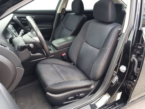 Used 2016 Nissan Altima 2.5 SV w/ Convenience Package image 27