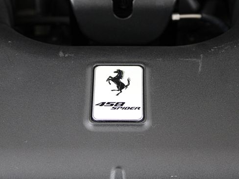 Certified 2013 Ferrari 458 Spider RWD image 61