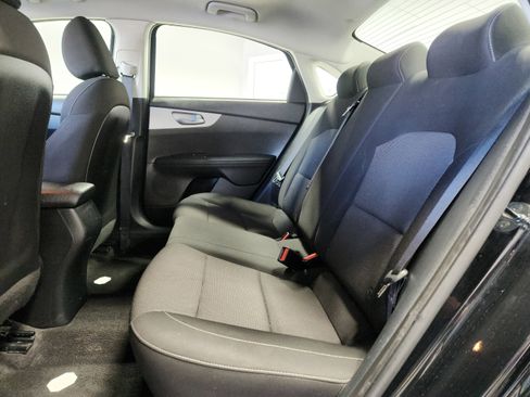 Used 2023 Kia Forte LXS image 13