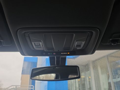 Used 2022 Chevrolet Silverado 2500 LTZ w/ Snow Plow Prep/Camper Package image 25