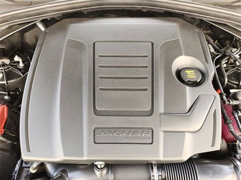 Used 2026 Jaguar F-PACE R-Dynamic S image 29